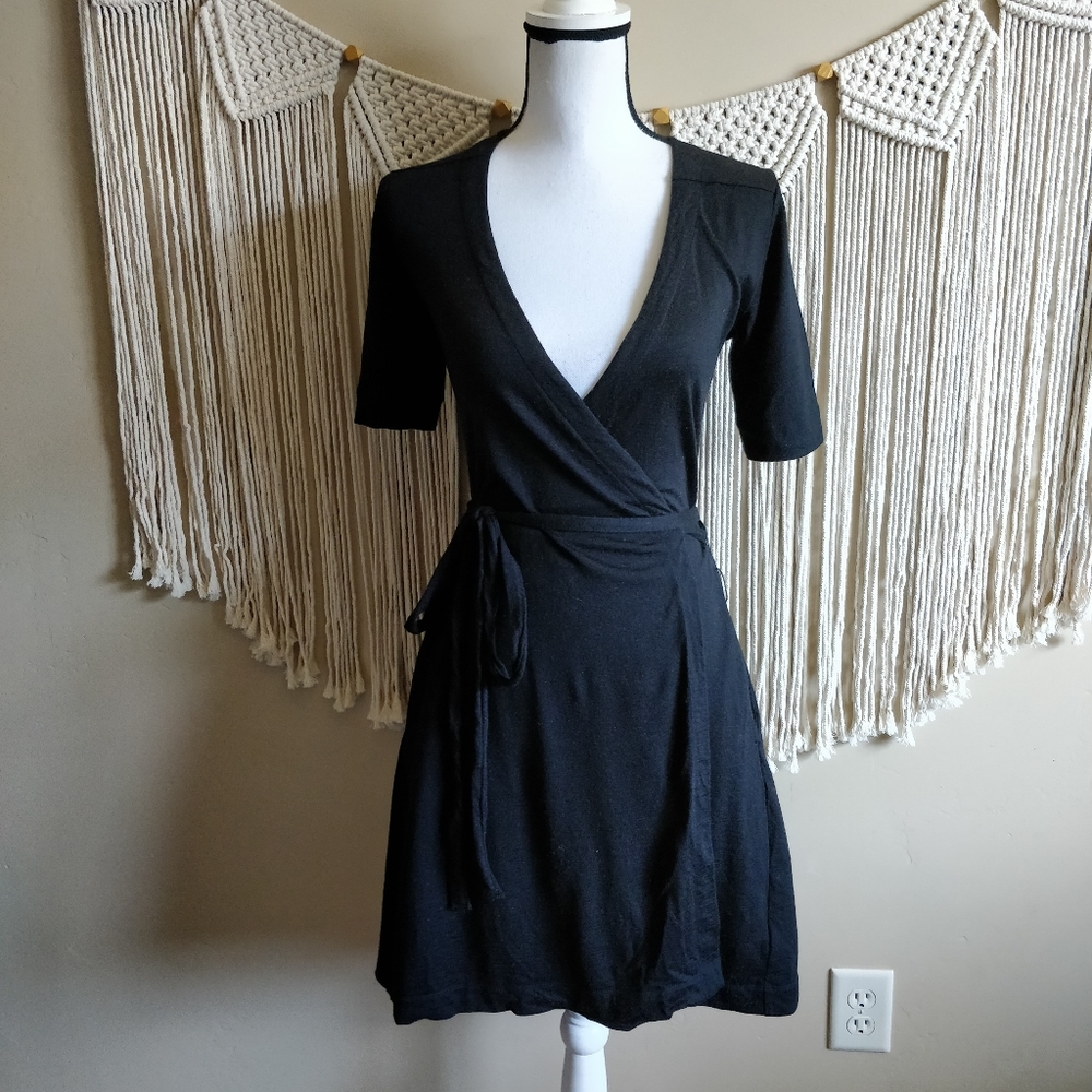 Icebreaker Black Wrap Merino Wool Sweater Dress XS